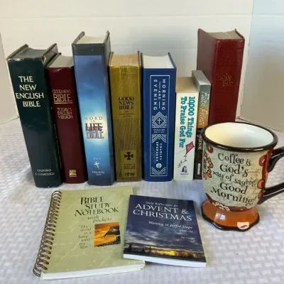 Christian Books, Bibles & Devotional Mug 
