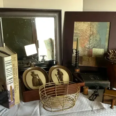Home Dcor & Decorative Accent Collection