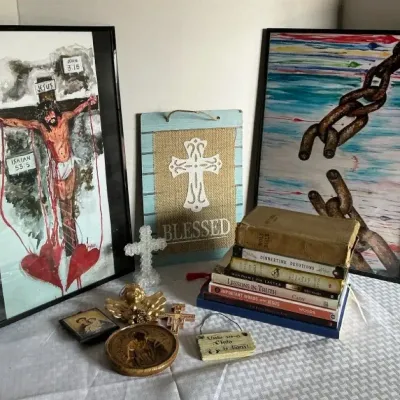 Faith-Inspired Artwork, Books & Religious Dcor Collection