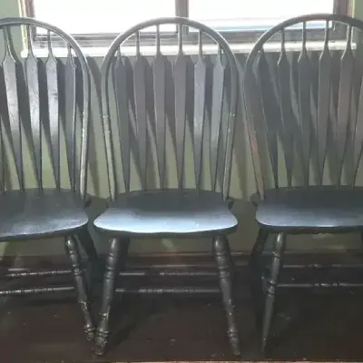 Black Painted Windsor-Style Spindle-Back Chair