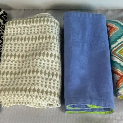 Assorted table runners