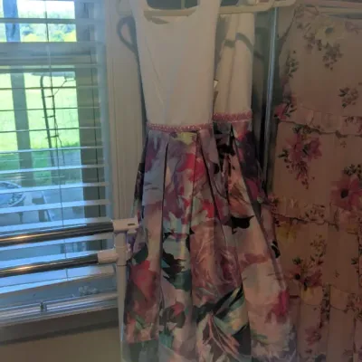 Sale Photo Thumbnail #174