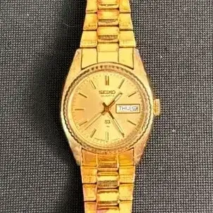 Seiko SQ 8523-0060 Gold-Tone Quartz Day-Date Wristwatch
