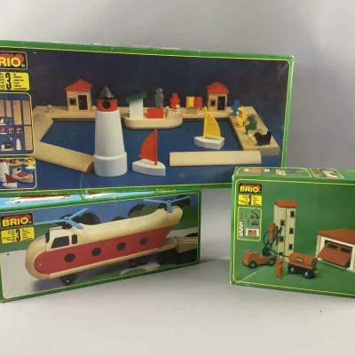 Sale Photo Thumbnail #576