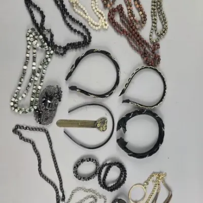 Sale Photo Thumbnail #133