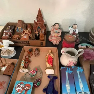 Sale Photo Thumbnail #105