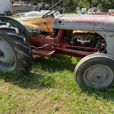 Antique Tractor 