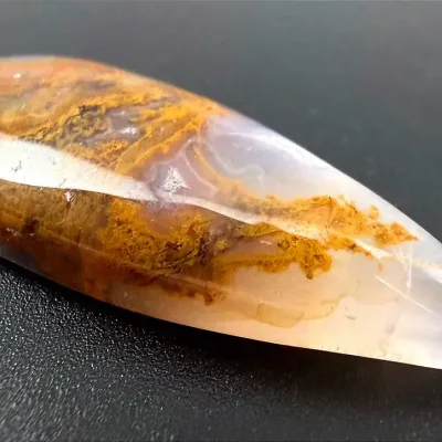 34.5 Ct Mexico Cathedral Agate