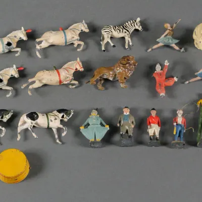 Sale Photo Thumbnail #153