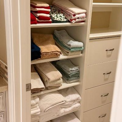 Sale Photo Thumbnail #262