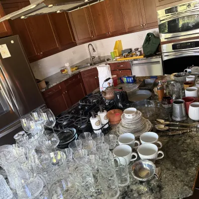 Estate sale photo
