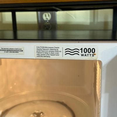 Emerson 1000 Watt Stainless Steel Countertop Microwave