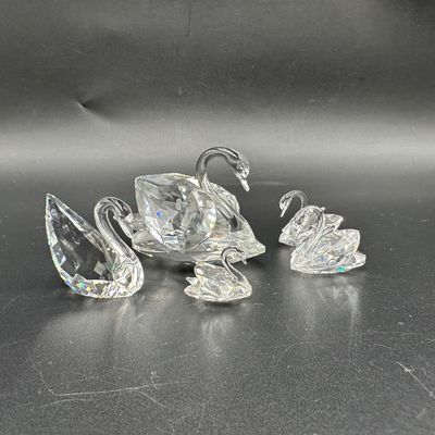 Lot of 5 Swarovski Crystal Swan Figurines