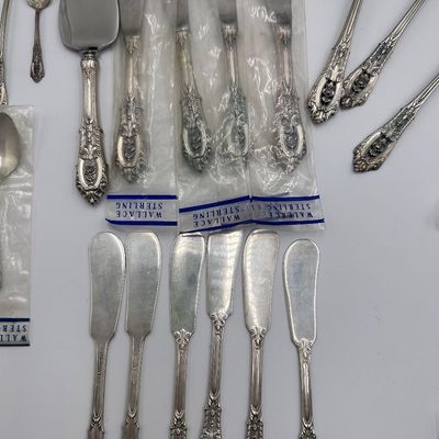 Wallace Rose Point Sterling Silver Flatware Service with Serving Pieces & Chest