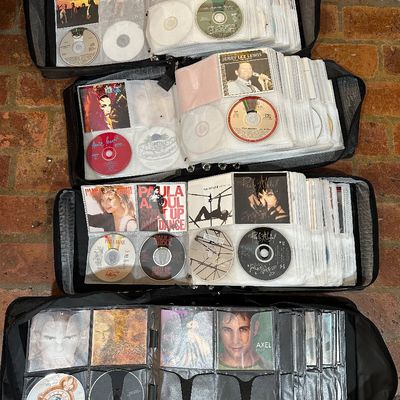 Huge CD Collection – 4 Large Binders – Hundreds of Country, Pop & Rock Albums