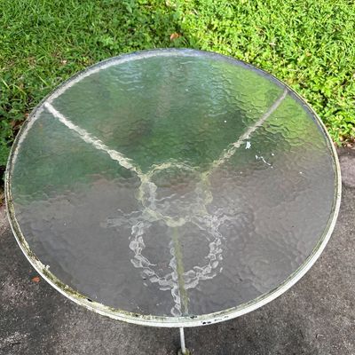 Round Glass Top Metal Patio Table