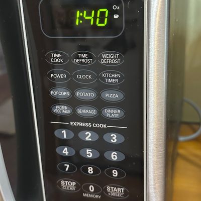 Emerson 1000 Watt Stainless Steel Countertop Microwave