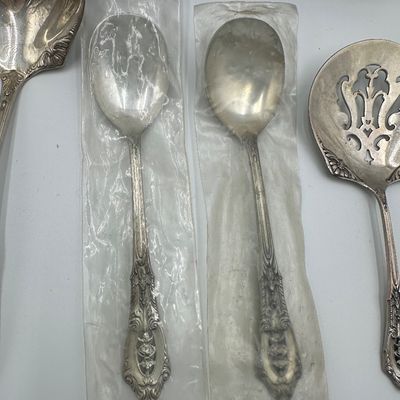 Wallace Rose Point Sterling Silver Flatware Service with Serving Pieces & Chest