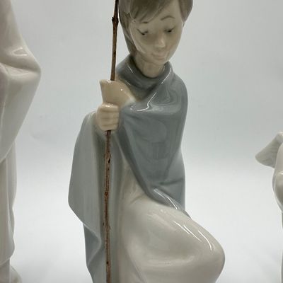 Lladro Nativity Figurine Set with Donkey, Cow, Angel & Shepherd