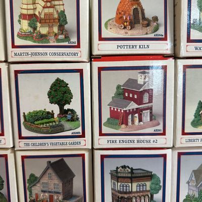 Large Liberty Falls Collection
