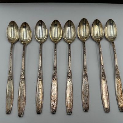 1847 Rogers Bros. Adoration Silverplate Flatware Set with Chest