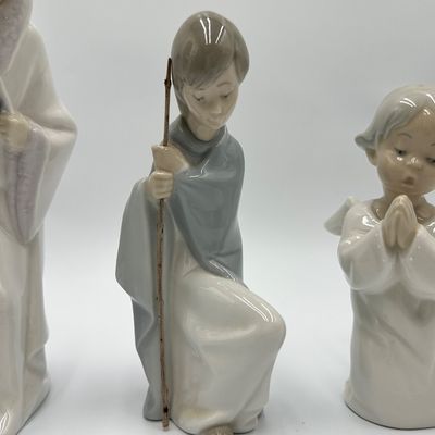 Lladro Nativity Figurine Set with Donkey, Cow, Angel & Shepherd