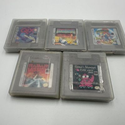 Vintage Nintendo Game Boy 5 Game Cartridge Lot