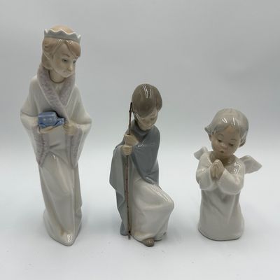 Lladro Nativity Figurine Set with Donkey, Cow, Angel & Shepherd
