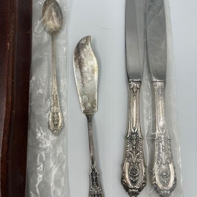 Wallace Rose Point Sterling Silver Flatware Service with Serving Pieces & Chest