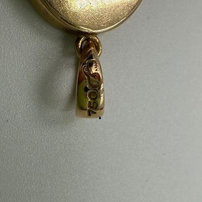 18K Gold Floating Diamond Pendant