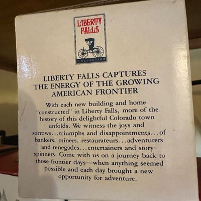 Large Liberty Falls Americana Collection