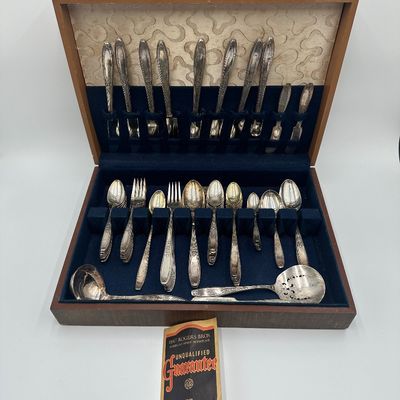 1847 Rogers Bros. Adoration Silverplate Flatware Set with Chest