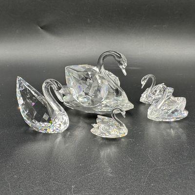 Lot of 5 Swarovski Crystal Swan Figurines
