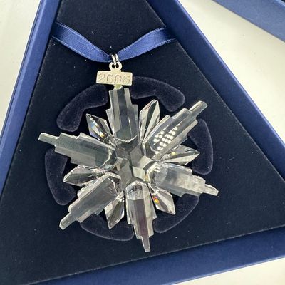 Lot of 4 Swarovski Annual Edition Crystal Snowflake Ornaments