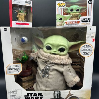 Star Wars Mandalorian Grogu “The Child” Collectible Lot – Sealed