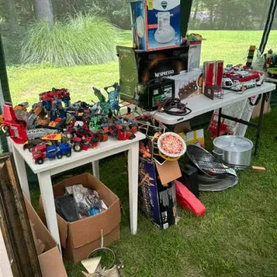 Estate sale photo