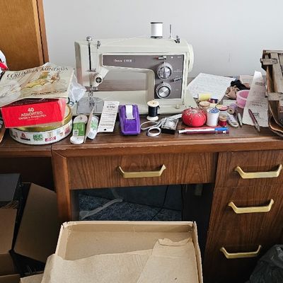Estate sale photo