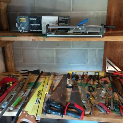 Hand Tools - Saws, Levels, Screwdrivers, Pliers, Tile Cutter+++