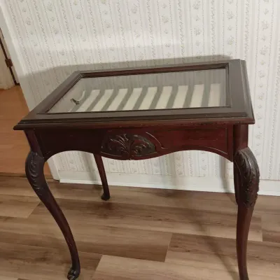 Vintage Wood Display Table W/ Slide Out Drawer 29x20x30