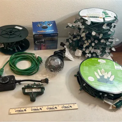 Christmas Lights - Energy Smart, Holiday Time, Laser Projector+
