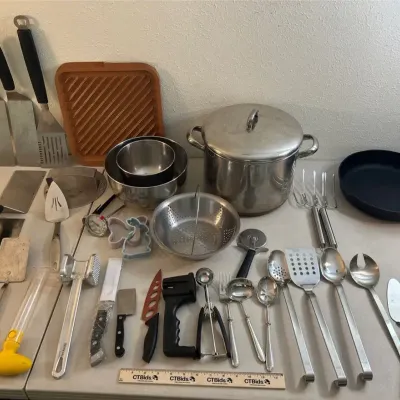 Kitchen Pots, Utensils Lot - Blackstone, Rösle, Revereware+++