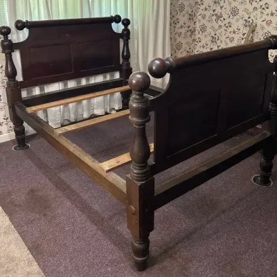 Vintage Solid Wood Cannonball Queen Bed Frame 60x80x50