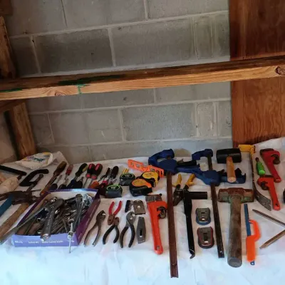 Hand Tools - Wrenches, Screwdrivers, Clamps, Pipe Wrenches, Saws,+++