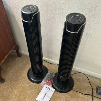 2 Pelonis 36” Tower Fans 