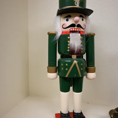 Sale Photo Thumbnail #41