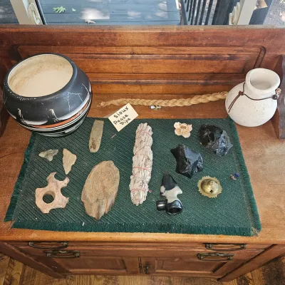 Sale Photo Thumbnail #4: Various Artifacts