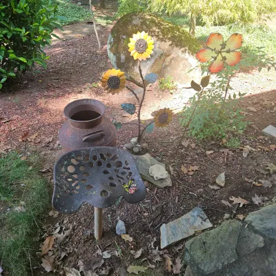 Sale Photo Thumbnail #120: Various Yard Art