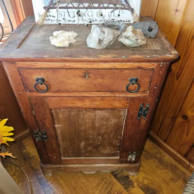 Sale Photo Thumbnail #27: Antique Wash stand