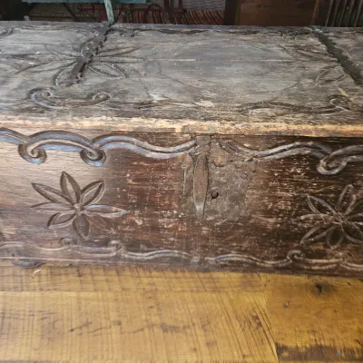 Sale Photo Thumbnail #19: Antique Wooden Seamans Trunk