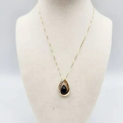 14k Gold Onyx And Diamond Necklace - 4.6g